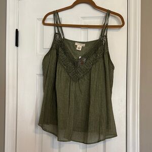 NWT Torrid Festi Crochet Cami